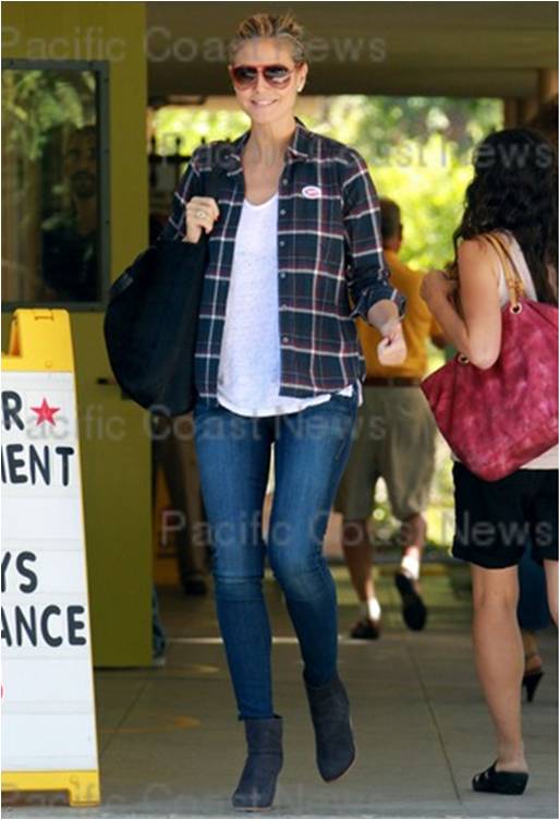 Heidi Klum Votes Earnest Sewn 2012