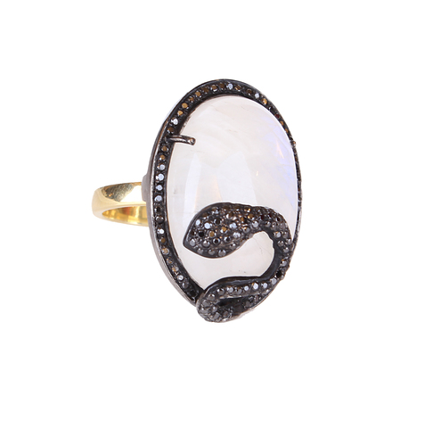 ring-worn-by-abbie-cornish-comic-con-2013