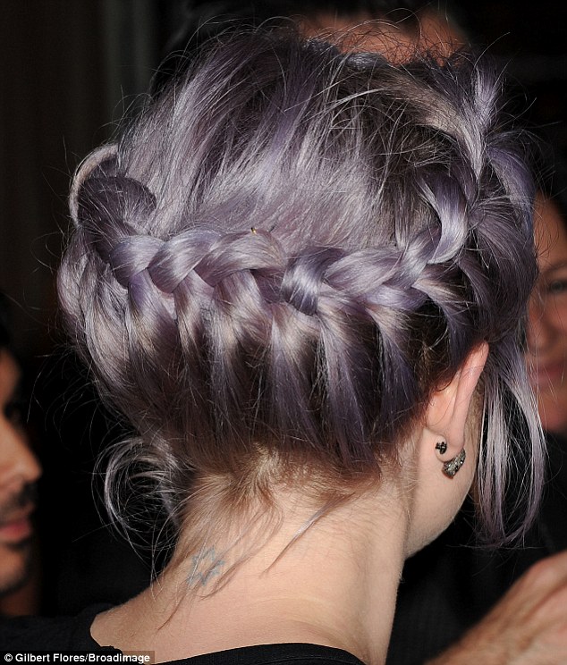 kelly-osbourne-purple-hair-2013